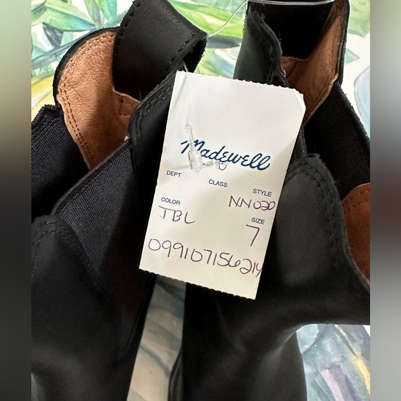 Madewell Women's The Bradley Chelsea Lugsole Boots NWT - Picture 8 of 9